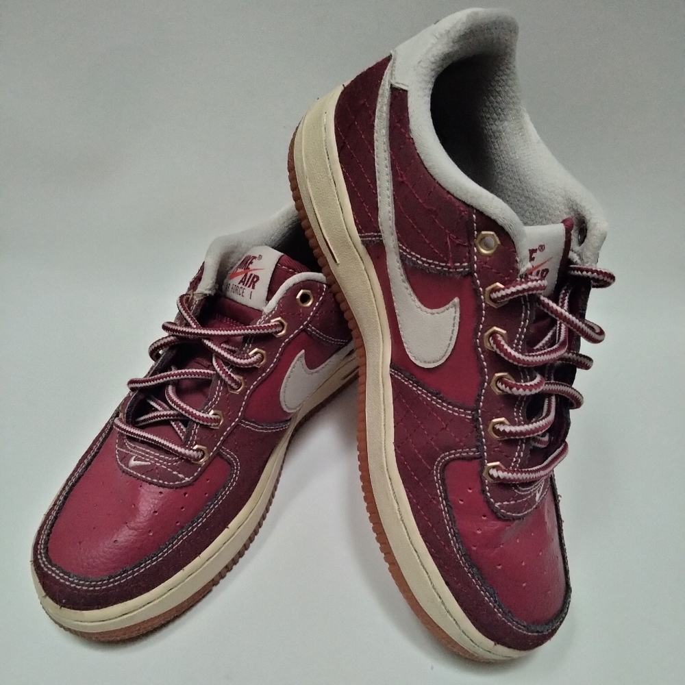 Nike Air Force 1 Red Bone Gum Boys Size 5 Y